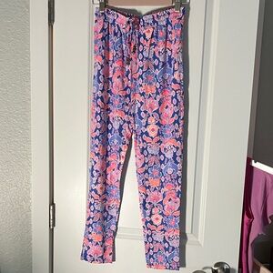Lilly Pulitzer Joggers 🛍️
